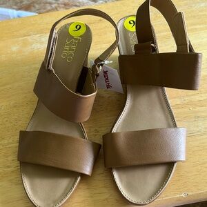 NWT Tan strap sandals with heel
